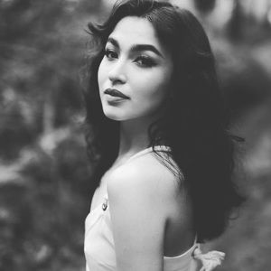 Meet your Posher, Ally